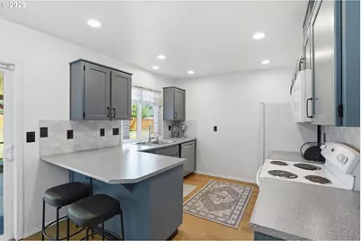406 E Valley St, Yacolt, WA 98675 - Photo 16
