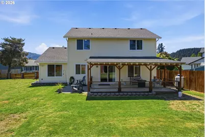 406 E Valley St, Yacolt, WA 98675 - Photo 32