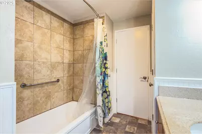 2370 Fir St, North Bend, OR 97459 - Photo 16