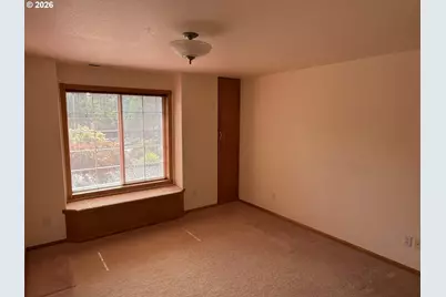 2184 13th St, Florence, OR 97439 - Photo 12