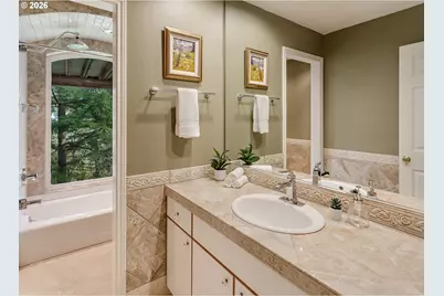 19784 Wildwood Dr, West Linn, OR 97068 - Photo 34