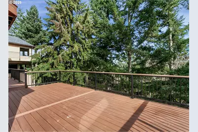 19784 Wildwood Dr, West Linn, OR 97068 - Photo 18