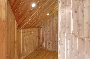 19784 Wildwood Dr, West Linn, OR 97068 - Photo 32