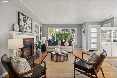 26 NE Stafford St, Portland, OR 97211 - Photo 6