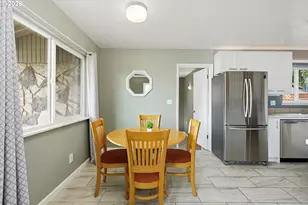 1408 E 15th St, The Dalles, OR 97058 - Photo 6