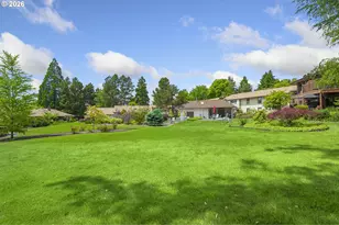 15200 SW Crown Dr, King City, OR 97224 - Photo 22