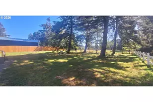 5425 Bay Berry Dr, Florence, OR 97439 - Photo 2