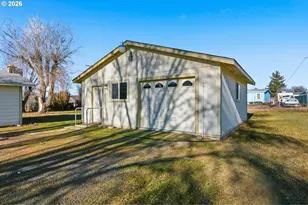 443 9th St, Metolius, OR 97741 - Photo 26