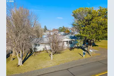 443 9th St, Metolius, OR 97741 - Photo 2