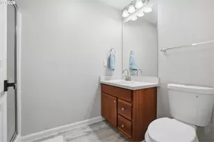 30330 SW Rebekah St, Wilsonville, OR 97070 - Photo 30