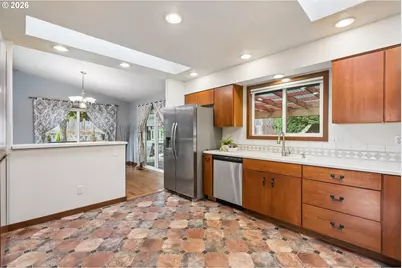 2411 Donegal Ct, West Linn, OR 97068 - Photo 18