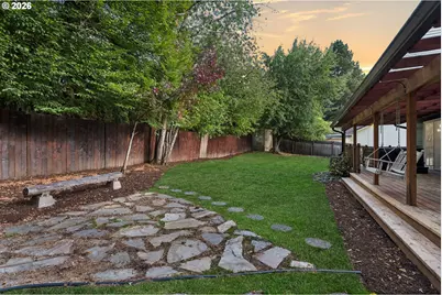2411 Donegal Ct, West Linn, OR 97068 - Photo 40
