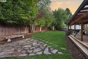 2411 Donegal Ct, West Linn, OR 97068 - Photo 40