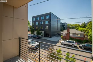 6806 NE 6th Ave, Portland, OR 97211 - Photo 12