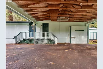 32700 SE Leewood Ln, Boring, OR 97009 - Photo 6