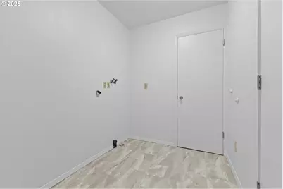 435 5th St, Lafayette, OR 97127 - Photo 14