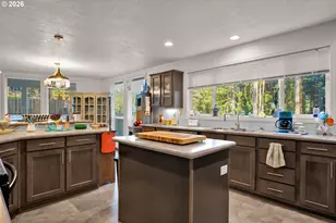 89555 Shorecrest Dr, Florence, OR 97439 - Photo 10