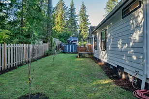 89555 Shorecrest Dr, Florence, OR 97439 - Photo 18