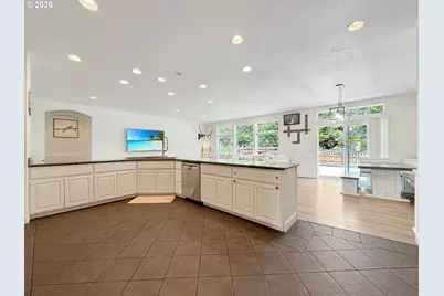 15618 Pedrioli Dr, Brookings, OR 97415 - Photo 16