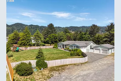 15618 Pedrioli Dr, Brookings, OR 97415 - Photo 1