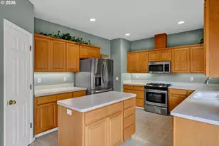 223 Beringer Ct, Eugene, OR 97404 - Photo 16
