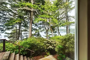 5192 Russell Dr, Florence, OR 97439 - Photo 8