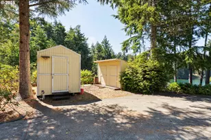 5192 Russell Dr, Florence, OR 97439 - Photo 30