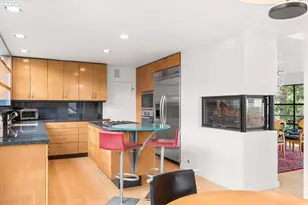 4191 SW Greenleaf Dr, Portland, OR 97221 - Photo 18