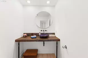 4191 SW Greenleaf Dr, Portland, OR 97221 - Photo 24