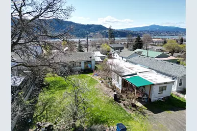 311 W Lincoln St, Bingen, WA 98605 - Photo 4