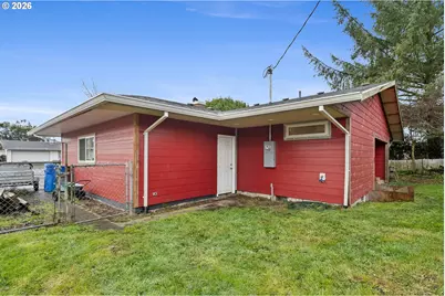 4204 Dogwood Ave, Tillamook, OR 97141 - Photo 18