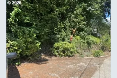 2656 SW Gerald Ave, Portland, OR 97201 - Photo 34
