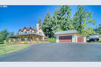 75401 Clatskanie Valley Dr, Clatskanie, OR 97016 - Photo 2