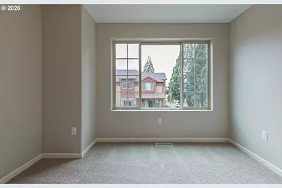 7953 NE Heiser St, Hillsboro, OR 97006 - Photo 16