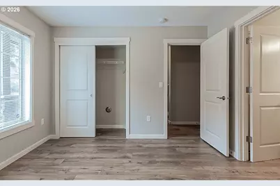 7953 NE Heiser St, Hillsboro, OR 97006 - Photo 10