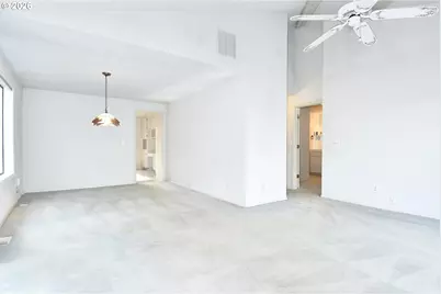 7644 SW Cresmoor Dr, Beaverton, OR 97008 - Photo 10