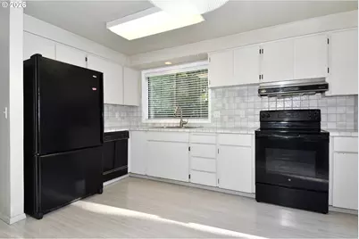 7644 SW Cresmoor Dr, Beaverton, OR 97008 - Photo 14