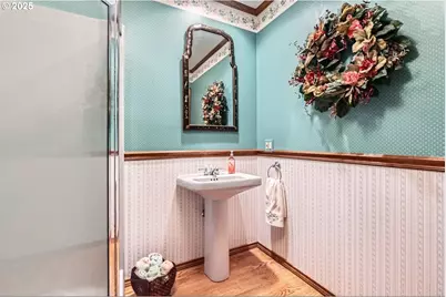 17236 NW Lucy Reeder Rd, Portland, OR 97231 - Photo 26