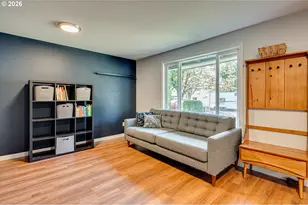 12710 NE 37th St, Vancouver, WA 98682 - Photo 8