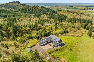 90834 Coburghills Dr, Eugene, OR 97408 - Photo 30