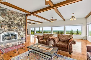 90834 Coburghills Dr, Eugene, OR 97408 - Photo 10