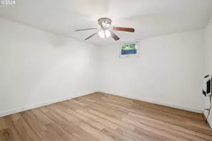 226 NE 157th Ave, Portland, OR 97230 - Photo 20