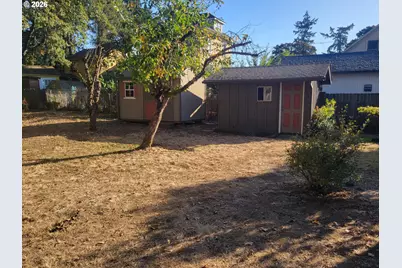 134 N 3rd St, Saint Helens, OR 97051 - Photo 26