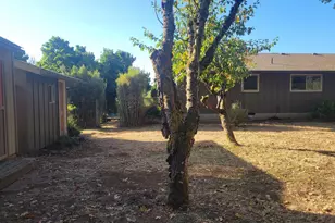 134 N 3rd St, Saint Helens, OR 97051 - Photo 30