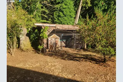 134 N 3rd St, Saint Helens, OR 97051 - Photo 34