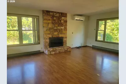 134 N 3rd St, Saint Helens, OR 97051 - Photo 10