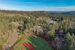 15628 Quarry Rd, Lake Oswego, OR 97035 - Photo 48