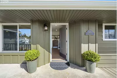 969 B St, Washougal, WA 98671 - Photo 6