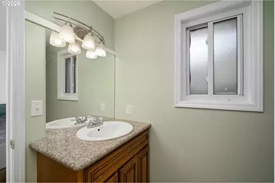 11608 SE Reedway St, Portland, OR 97266 - Photo 16