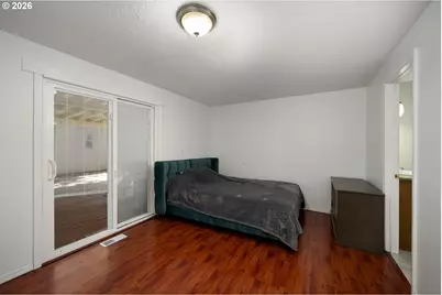 11608 SE Reedway St, Portland, OR 97266 - Photo 14